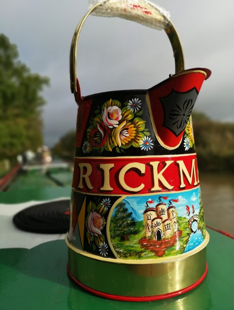 narrowboat, buckby can, watercan, roses and castles 